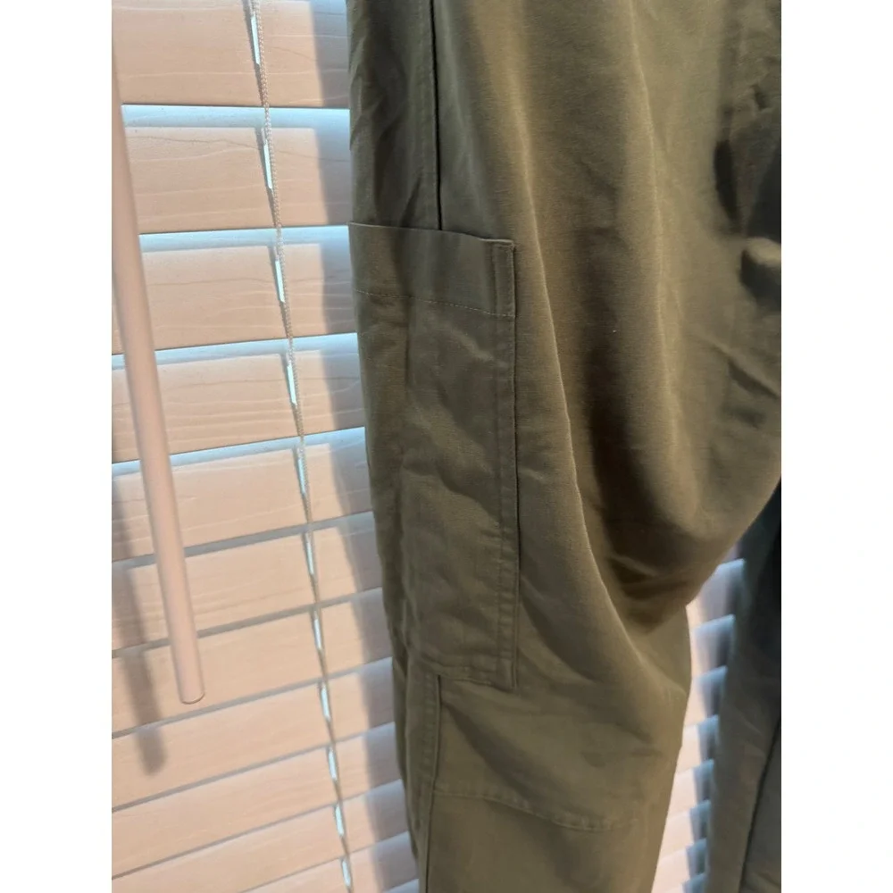 Figs Axim T2001 Men Olive Green Cargo Scrub Pants Technical Collection Large L